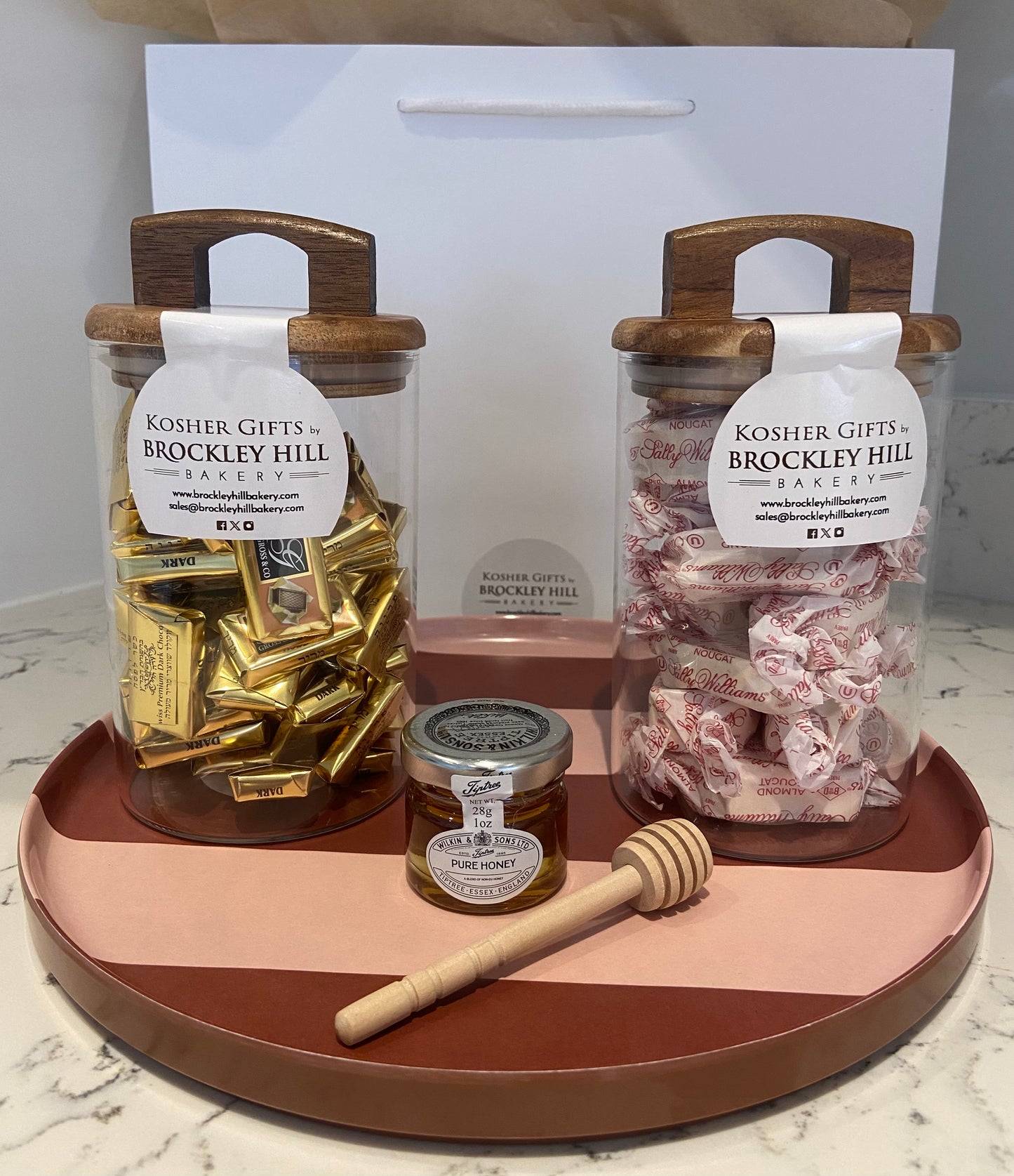 Sweet New Year Gift (kosher parve)