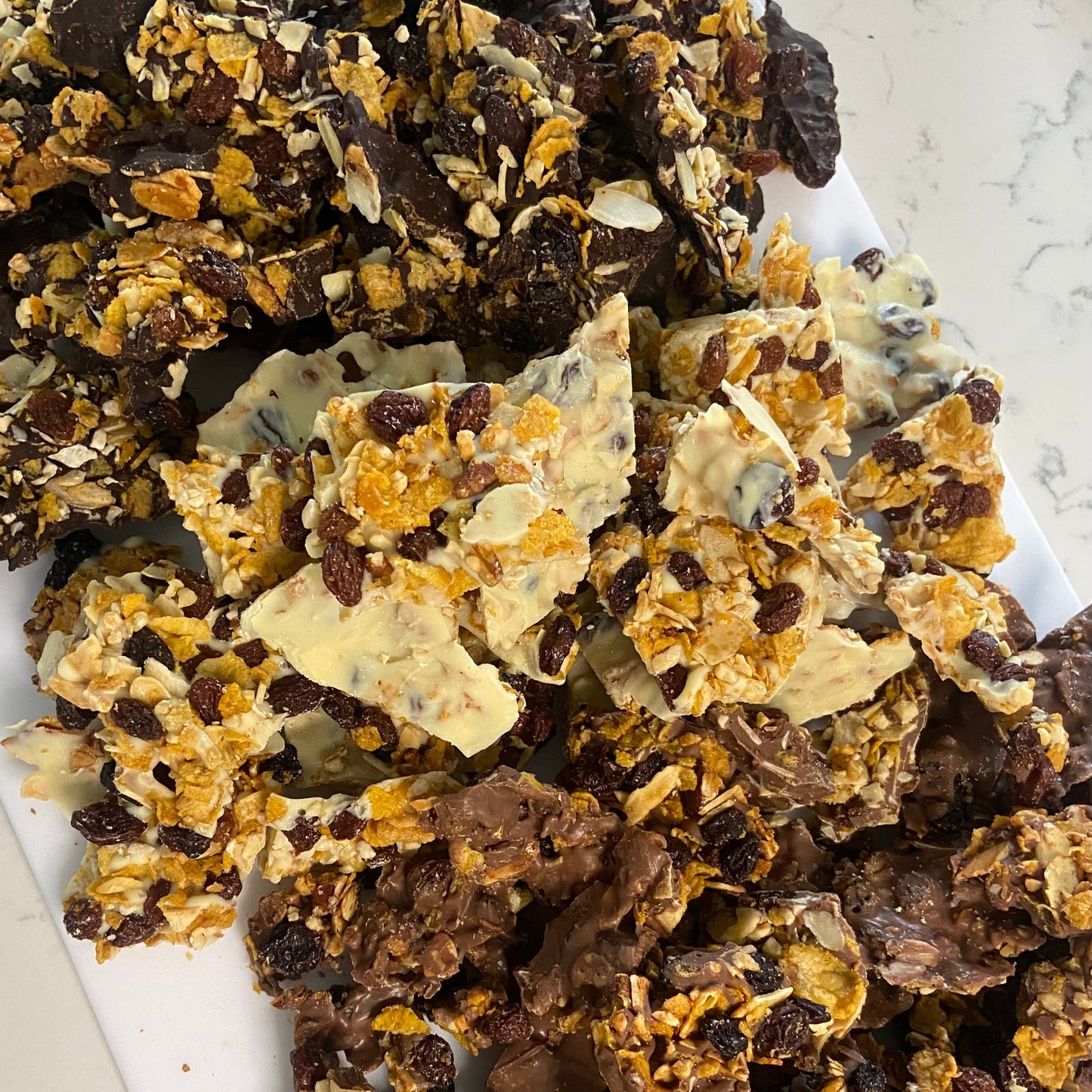 Traditional Honey Cake & Chocolate Florentine Gift Box