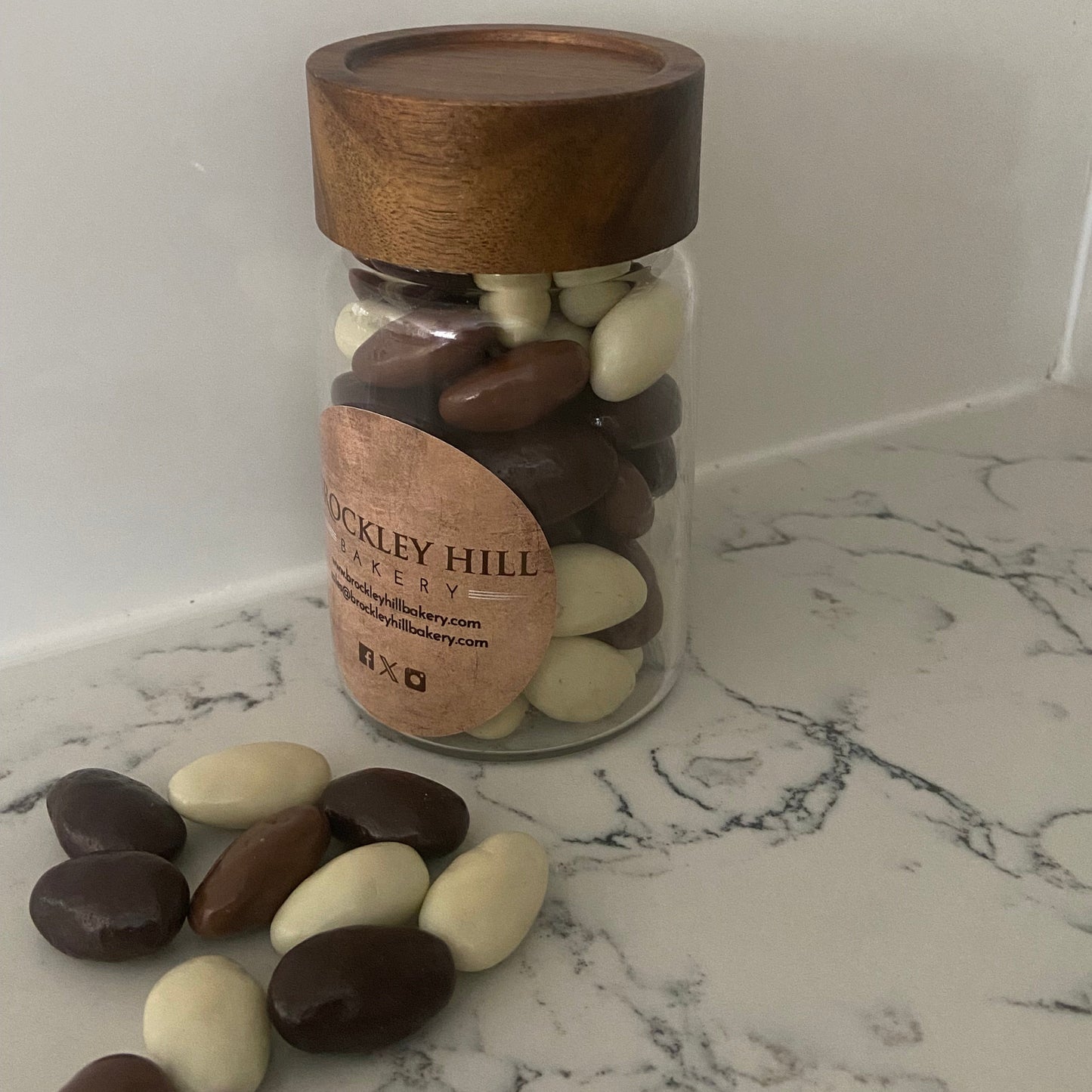 Chocolate Almonds