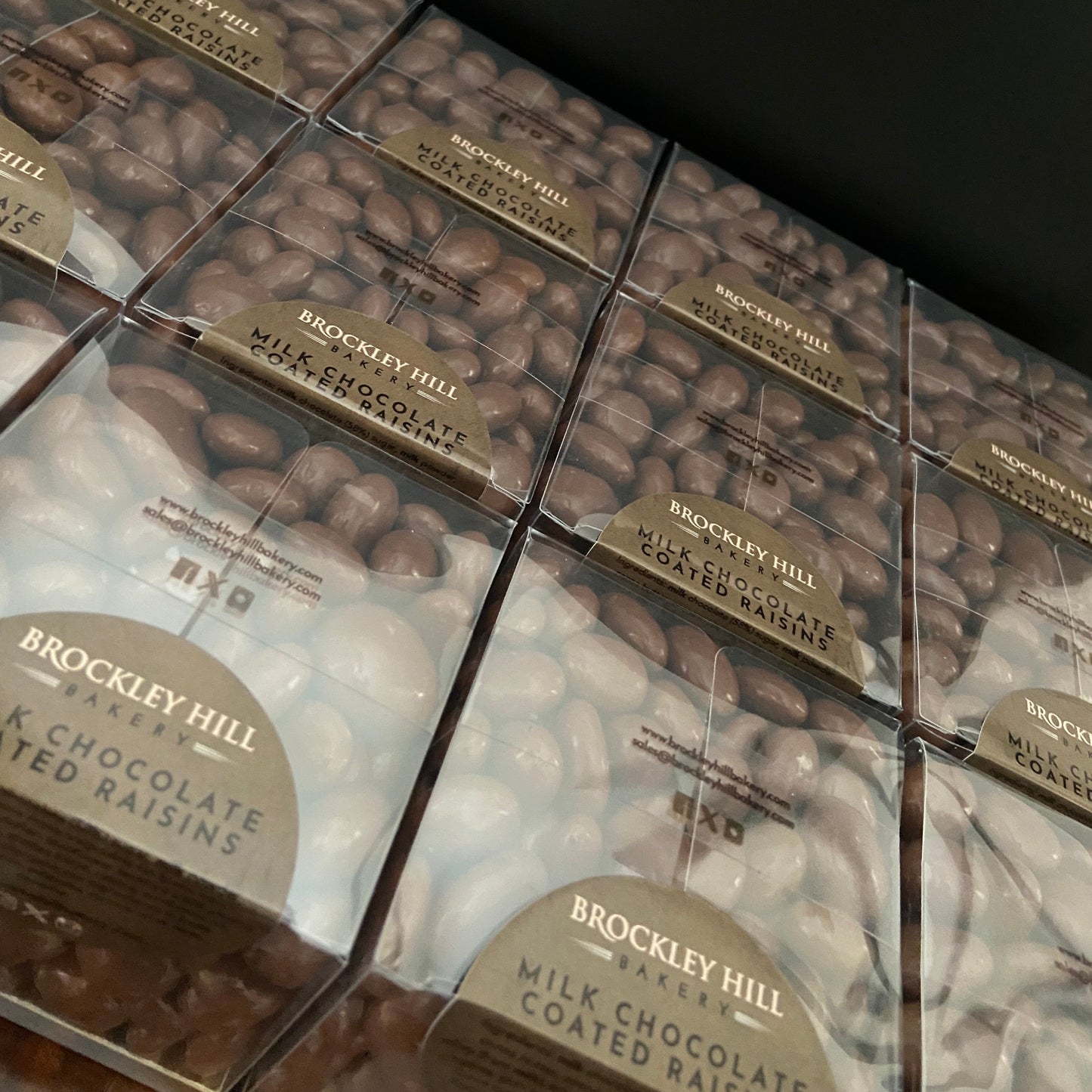 Black Snapshut Gift Box