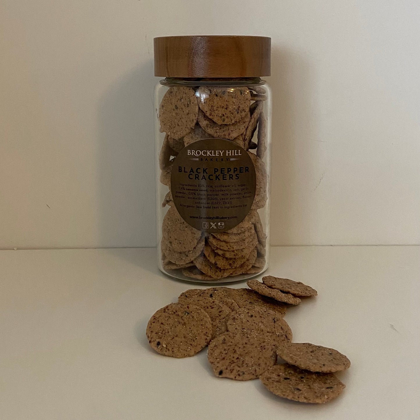 Black Snapshut Gift Box