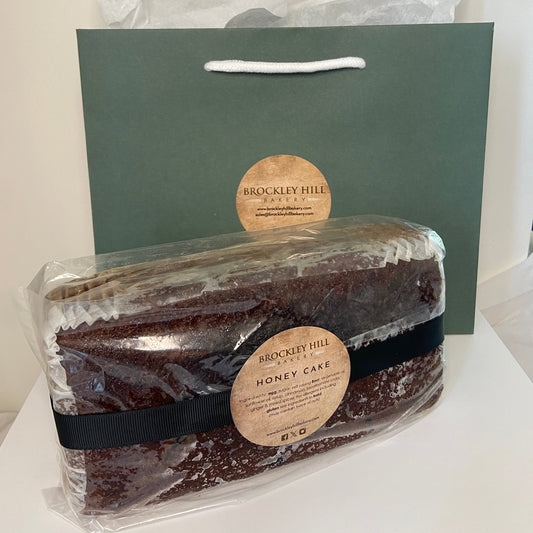 Traditional Honey Cake with Honey, Dipper & Gift Bag