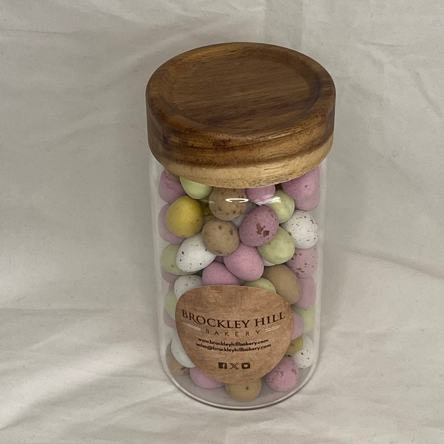 Milk Chocolate Mini Eggs in Glass Jars