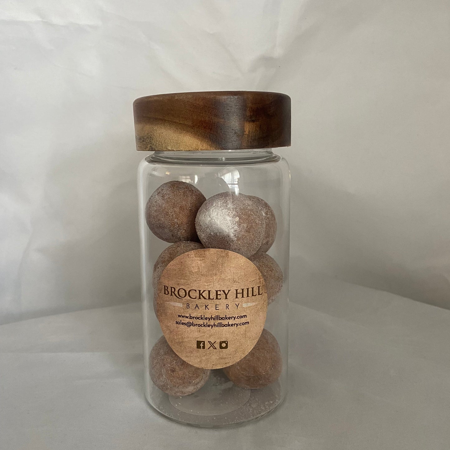 Cinnamon Balls